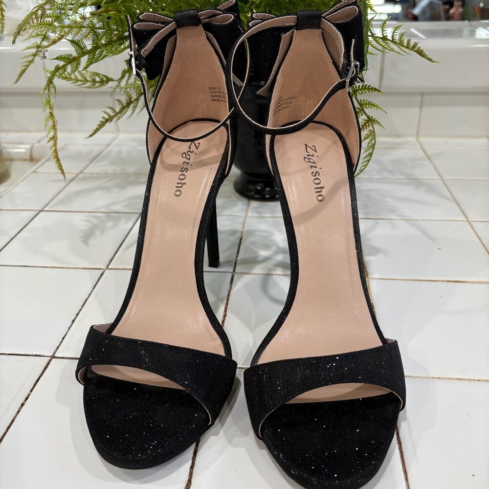 NWOT - Black Glitter Evening Sandals Ankle Strap & Bow